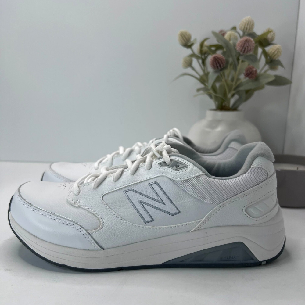 New Balance MW928WT3 Leather Walking Low Top Sneaker White Unisex M8.5/W10